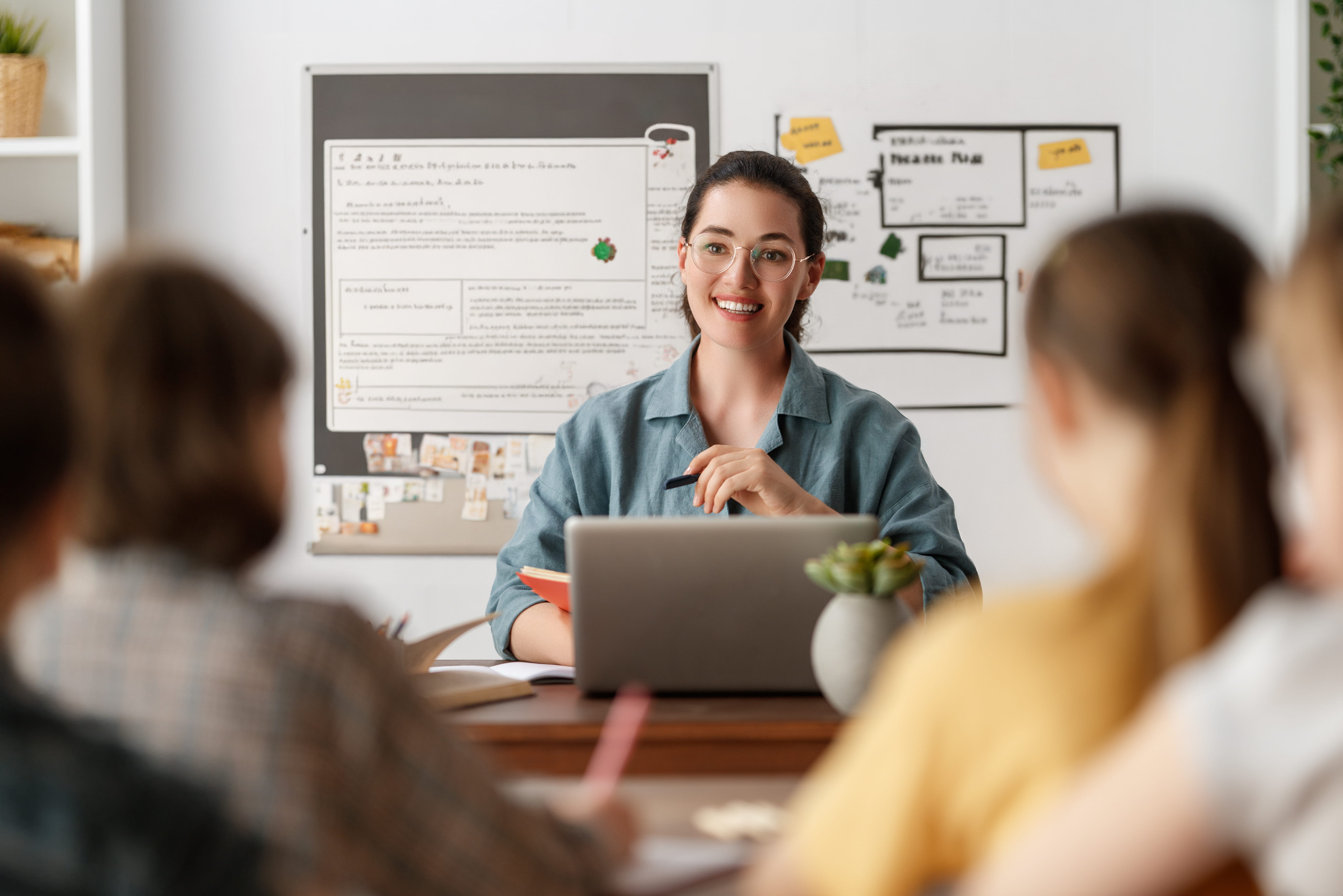 Local listing support and service discovery